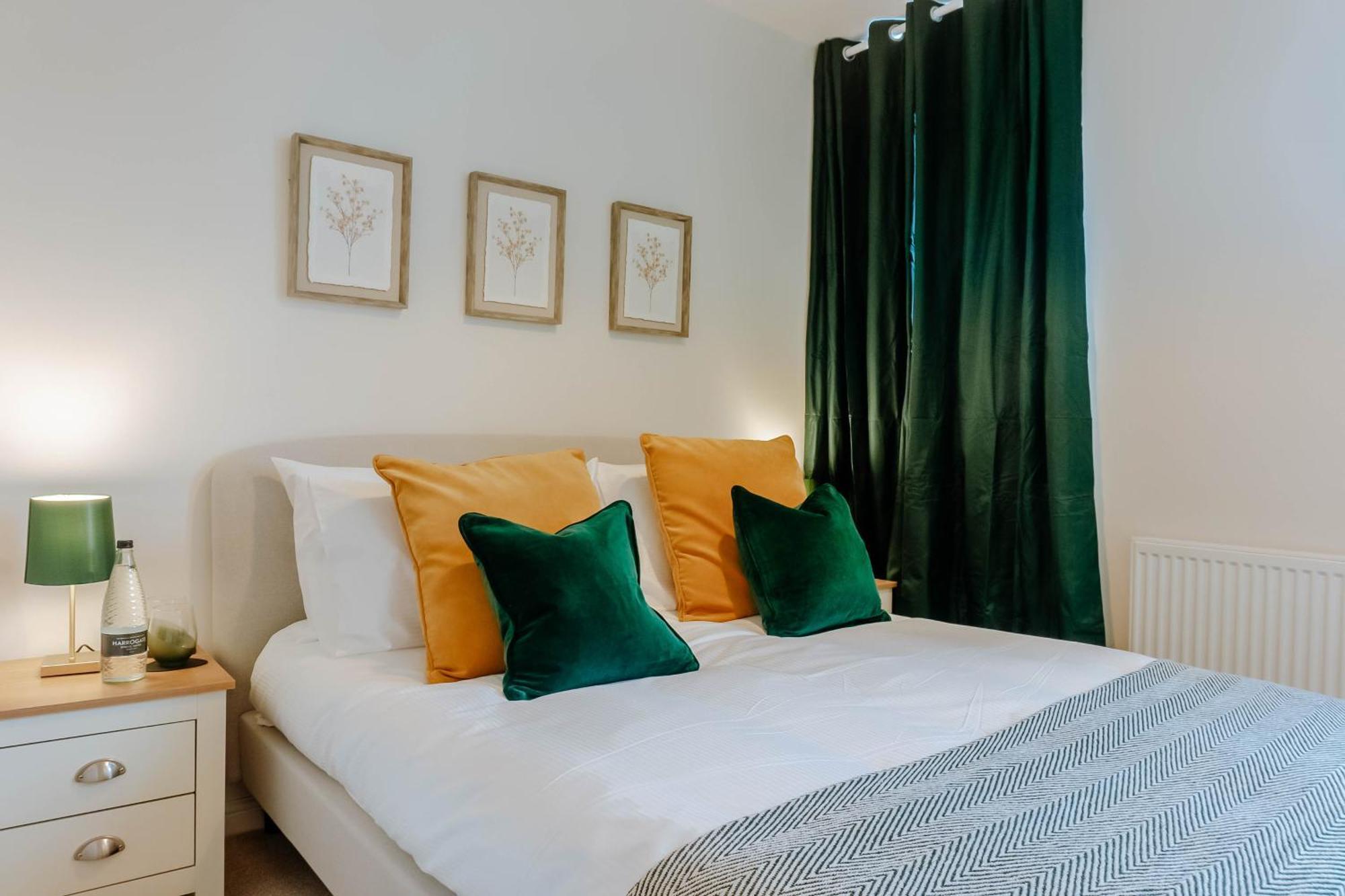 Mayfield Two - Central Harrogate Apartment Esterno foto